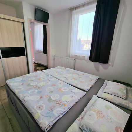 Marika Apartman Sopron Exterior photo