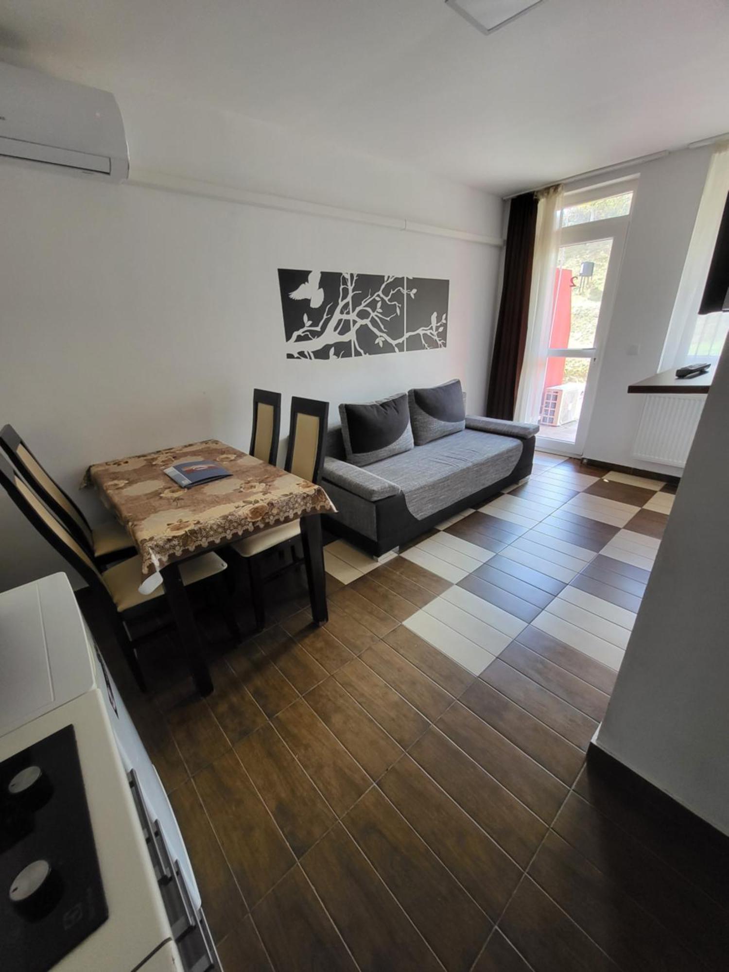 Marika Apartman Sopron Exterior photo