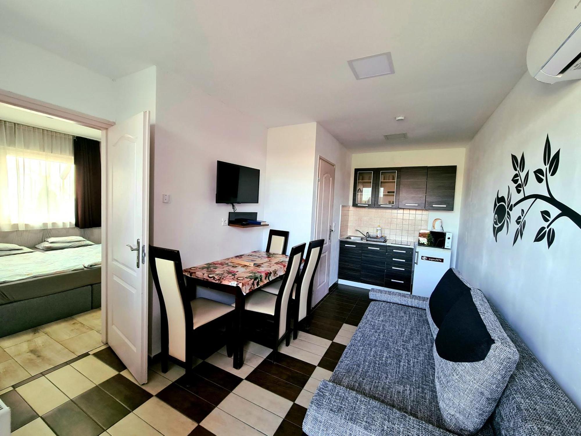 Marika Apartman Sopron Exterior photo