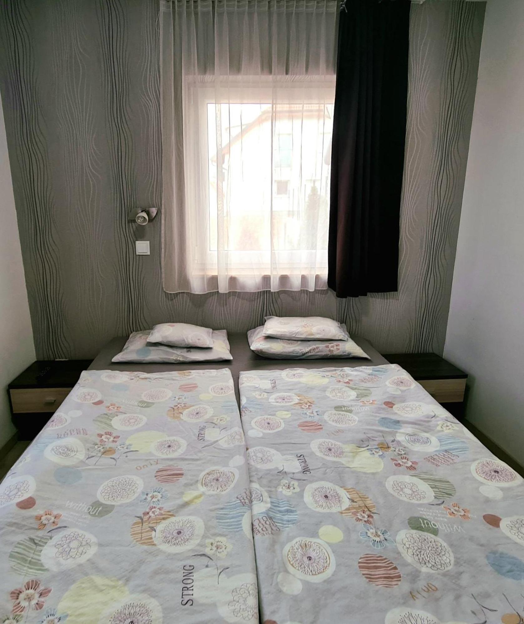 Marika Apartman Sopron Exterior photo